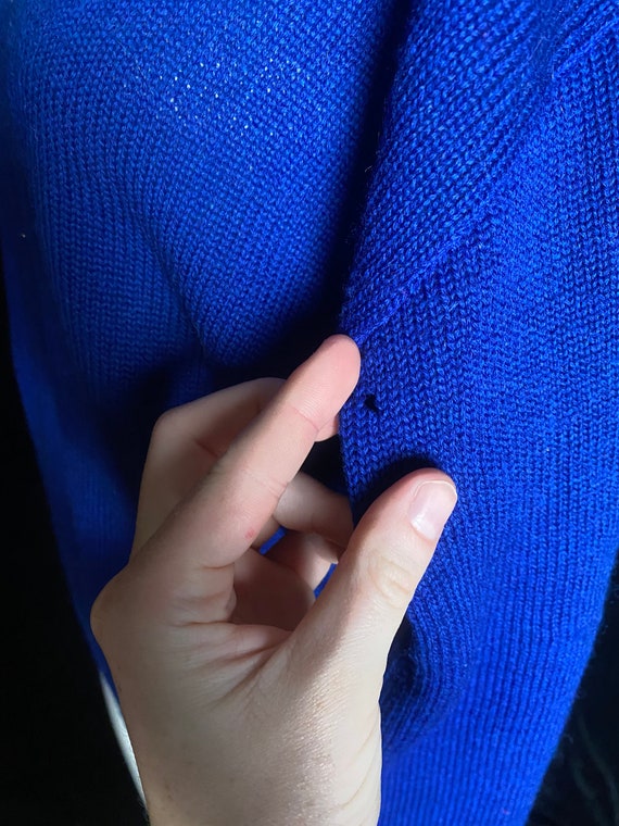 Vintage 1940’s blue wool vneck pullover collegiat… - image 7