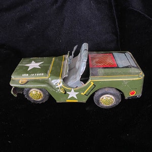 Vintage green tin army car, Linemar Japan