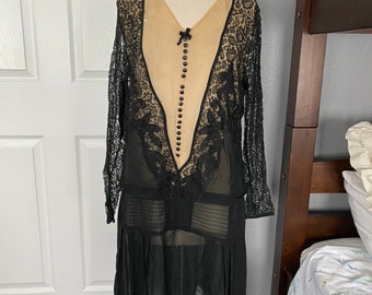 Vintage antique 1920’s sheer tan and black lace illusion flapper dress, size small medium