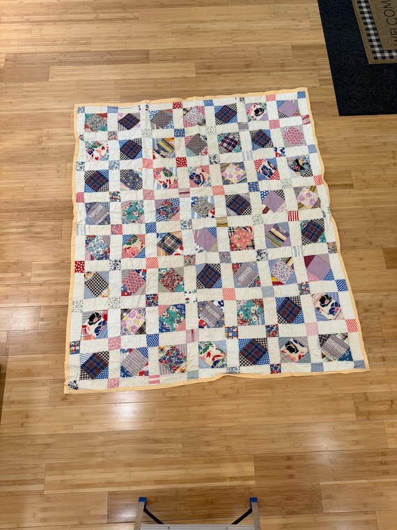 1940年代から1950年代のヴィンテージコットンパッチワークキルト、62 x