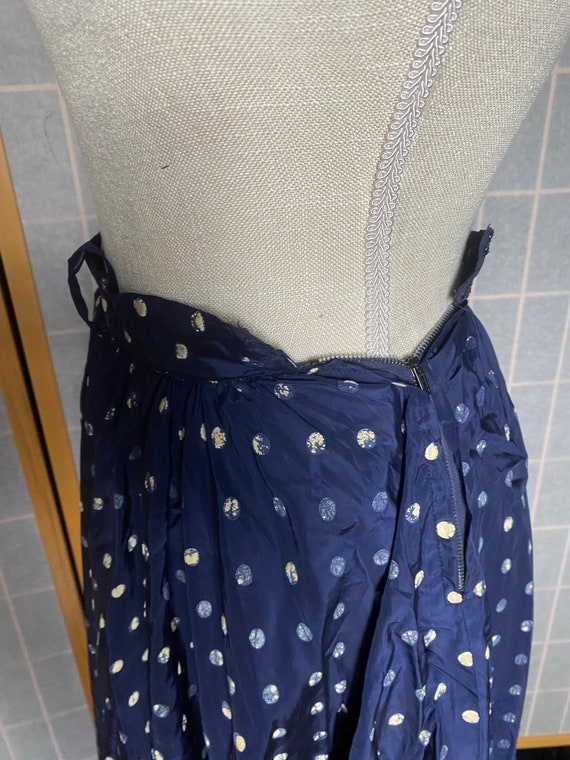 Vintage 1950’s navy blue circle skirt with white … - image 5
