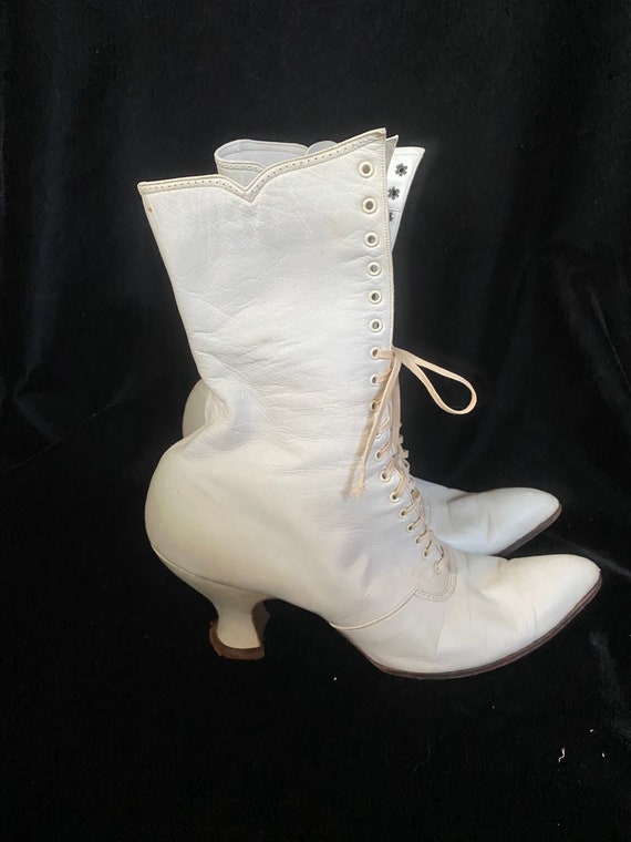 Antique early 1900s white leather women’s high he… - image 2