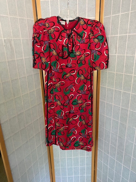 Vintage 1980’s red and black floral silk shirt dre