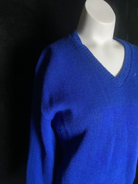 Vintage 1940’s blue wool vneck pullover collegiat… - image 2