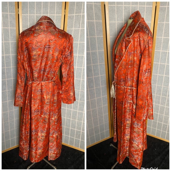 Vintage 1960’s red Japanese souvenir robe, size m… - image 5