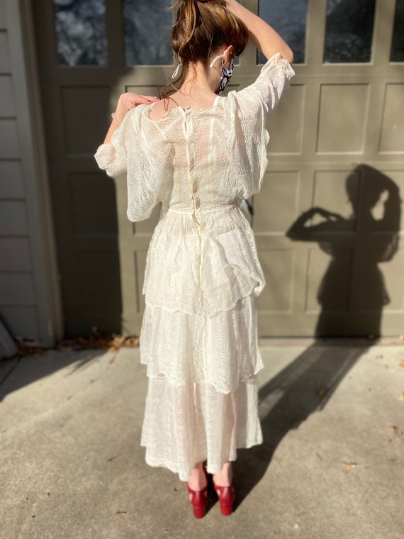 Antique vintage 1900’s white all lace lawn gown, … - image 8