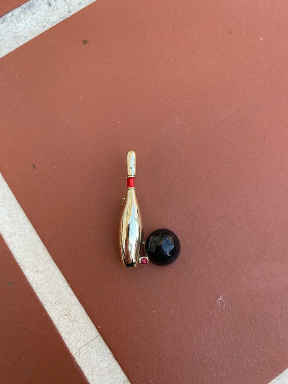 Vintage 1960's Bowling Pin and Bowling Ball Pin, B