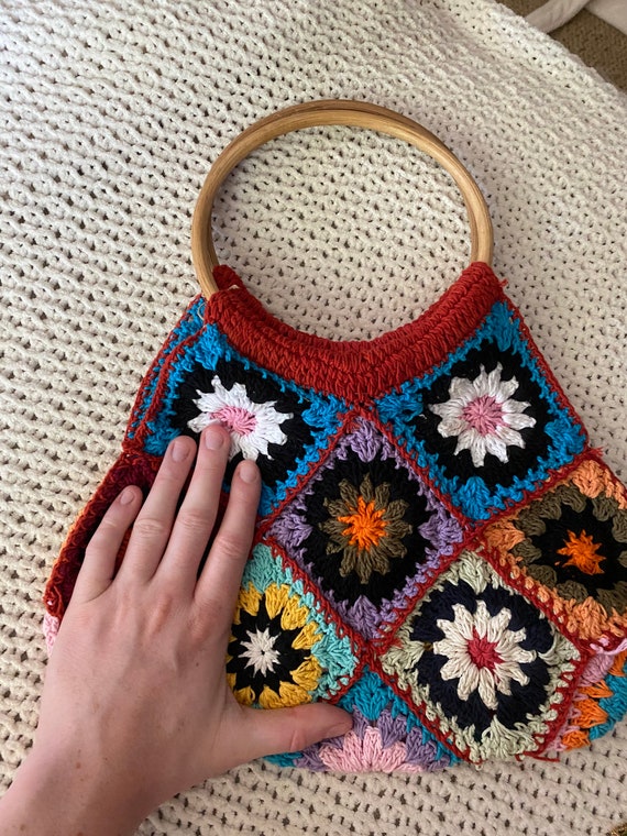 Vintage 1970’s crochet flower handbag, purse - image 3