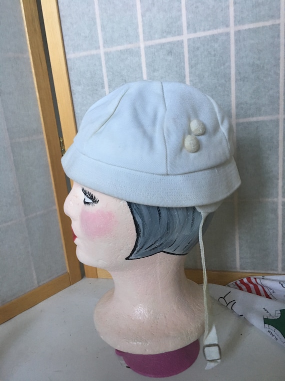 Vintage 1980's Little White Sailor Hat with Back … - image 1