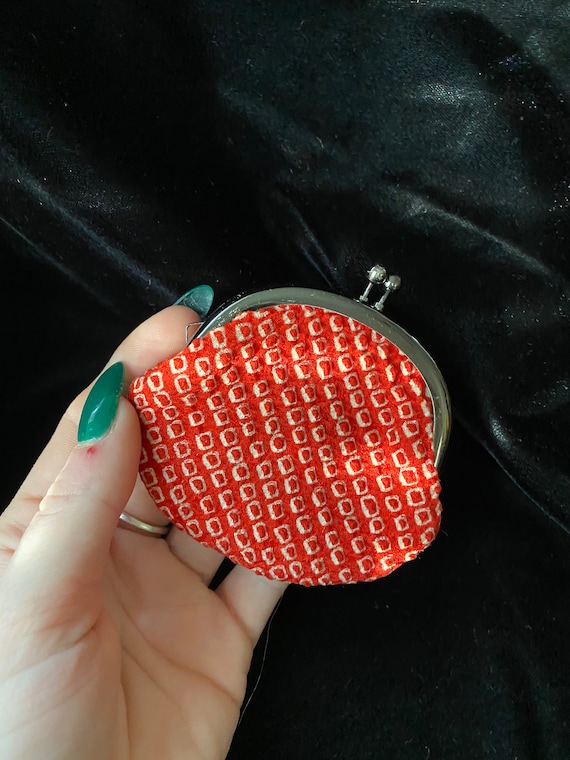 Vintage 1960 1970 Red and White Soft Coin Purse - image 3