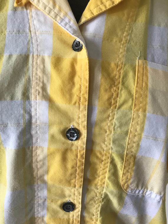 Vintage 1980s 1990s yellow and white plaid button… - image 2