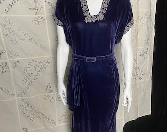 Vintage 1940’s blue velvet slinky dress with beaded details and belt, size medium