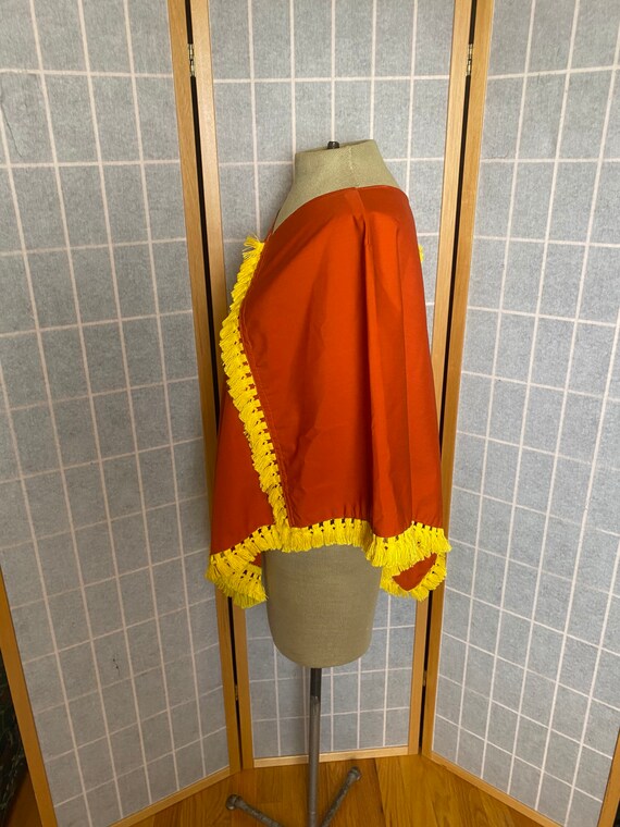 Vintage 1970’s orange and yellow fringe poncho, s… - image 3