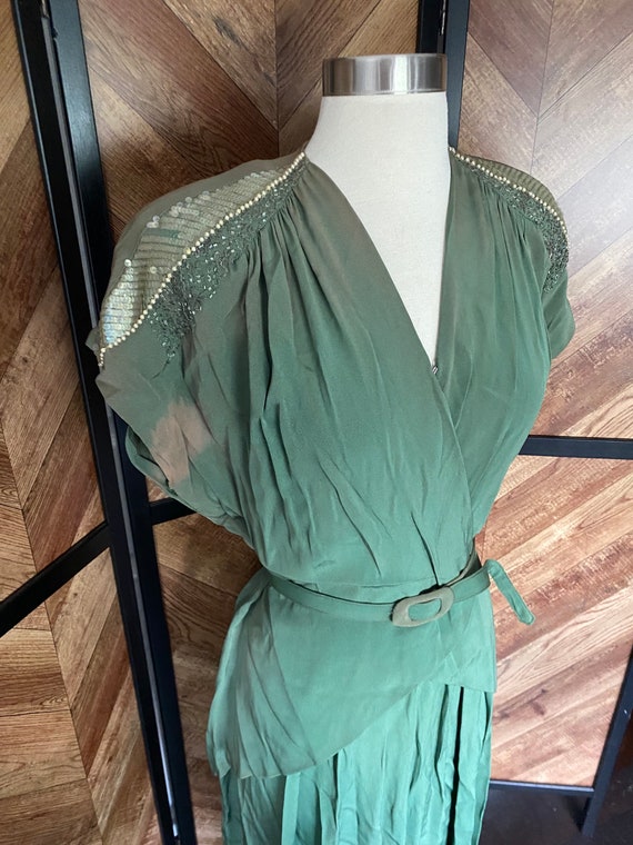 Vintage 1940’s olive green crepe belted maxi dres… - image 2