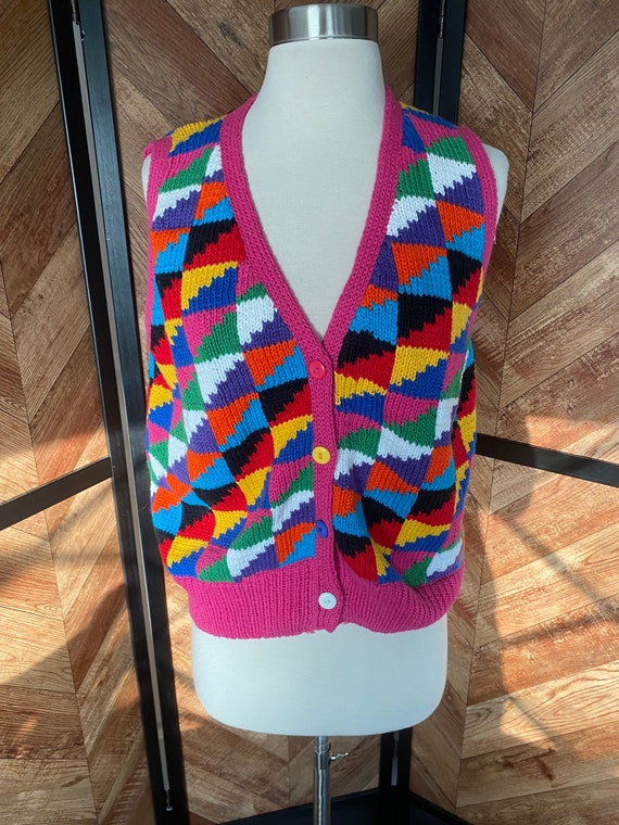 Vintage 1990’s pink and colorful chunky knit rainb