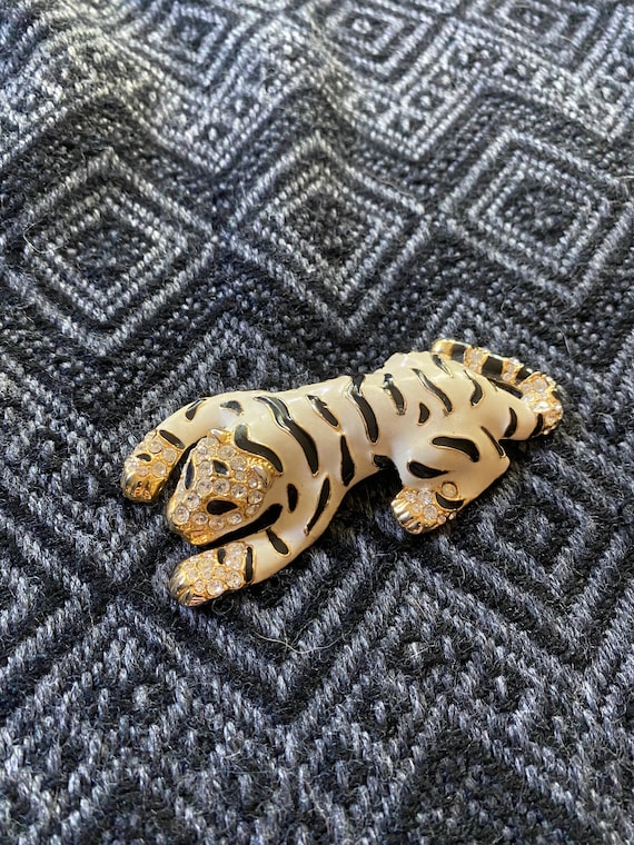 Vintage black and white striped tiger pin, brooch 