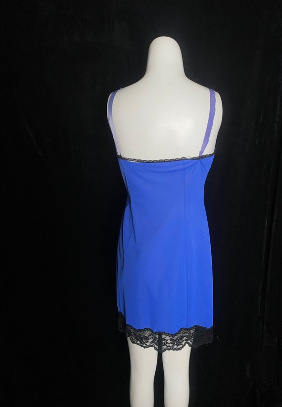 Vintage 1950’s blue and black lace Seamprufe slip… - image 6