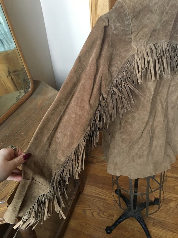 Vintage 1980s Brown Suede Jacket with Fringe, Siz… - image 4