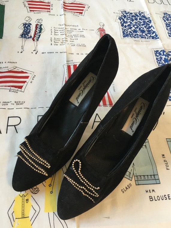 Vintage 1970's Black and Gold Heel Shoes, Size 7.5 - image 1