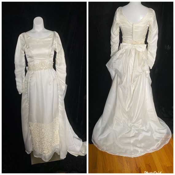 Vintage 1960’s 1970’s cream wedding dress with bi… - image 1