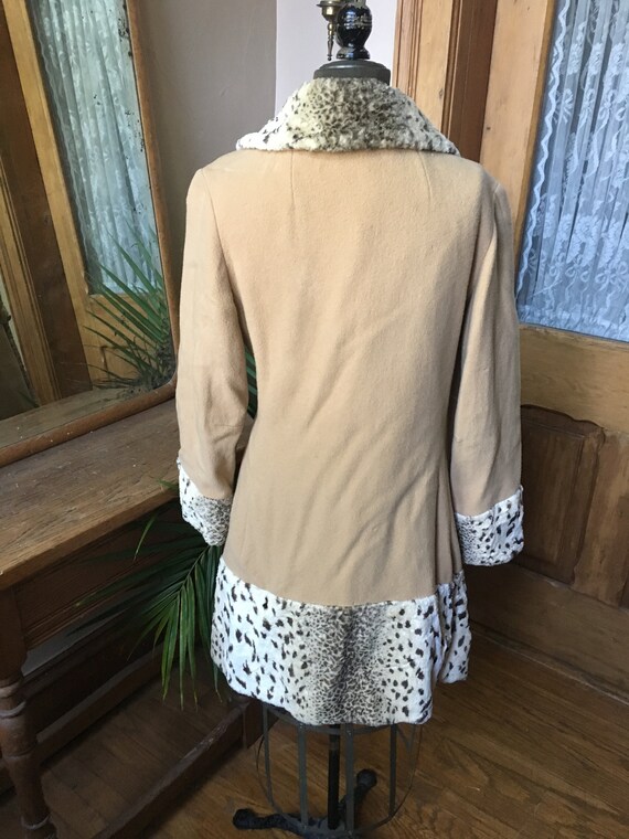 Vintage 1960's 1970's Tan Coat with Spotted Fur T… - image 5