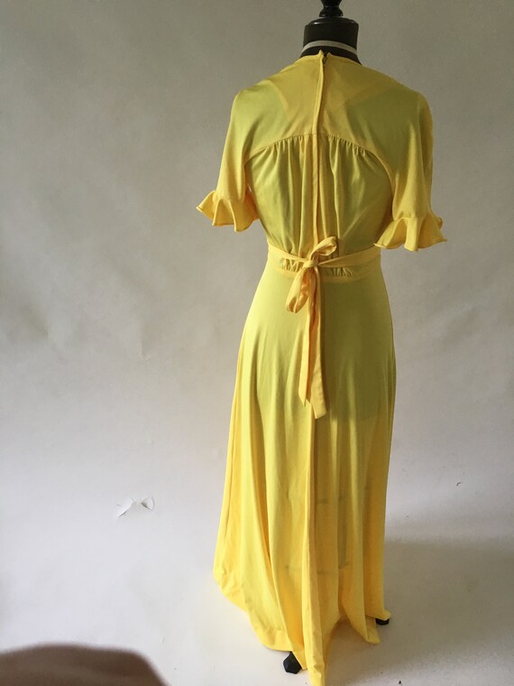 Vintage 1970's Lemon Yellow Polyester Dress size … - image 3