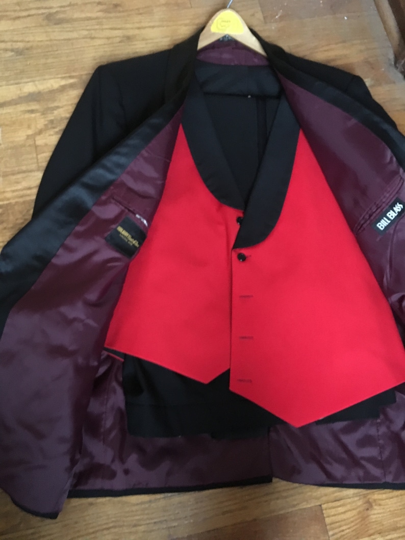 Vintage 48 Regular Black and Red Bill Blass 3-Piece Suit