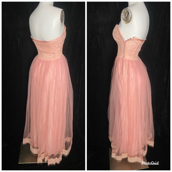 Vintage 1950's Pink Tulle and Lace Strapless Part… - image 2