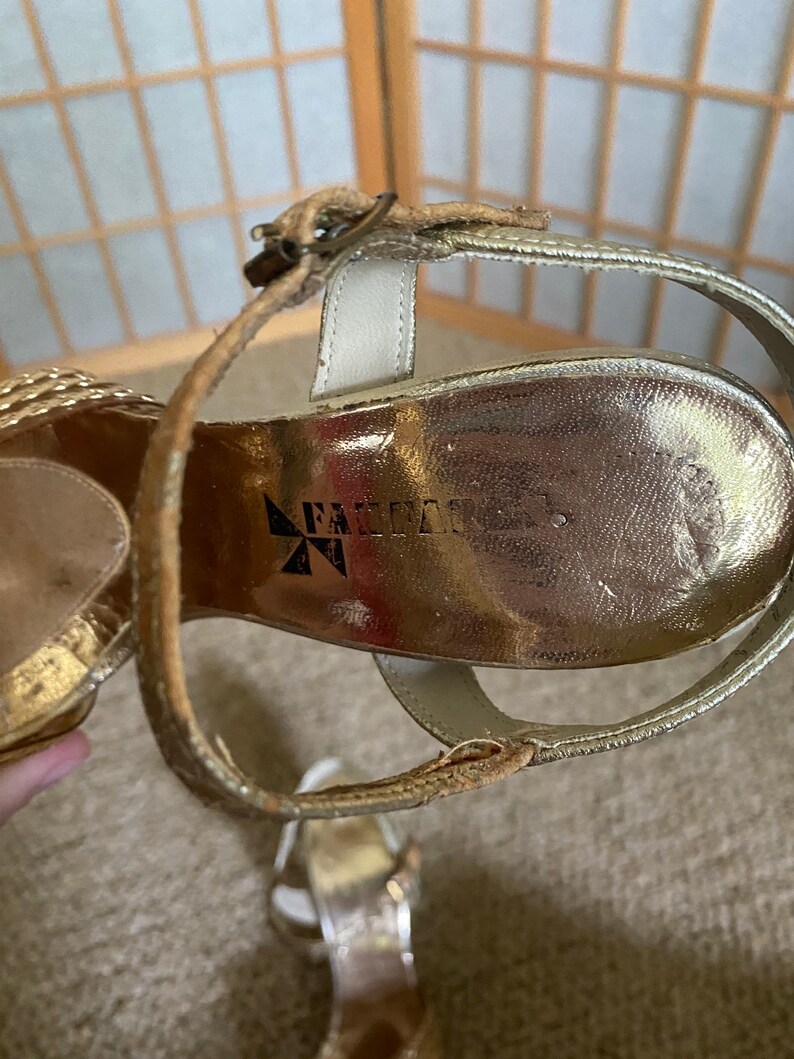 Fanfares Vintage 1970\u2019s Gold Metallic High Heel Shoes with Clear Lucite Wedge Heels