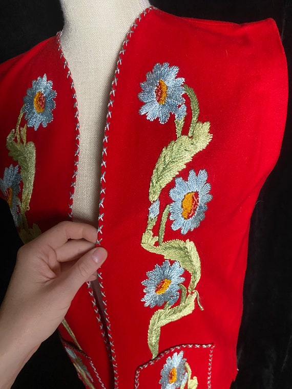 Vintage 1960’s red wool vest with green and blue … - image 4