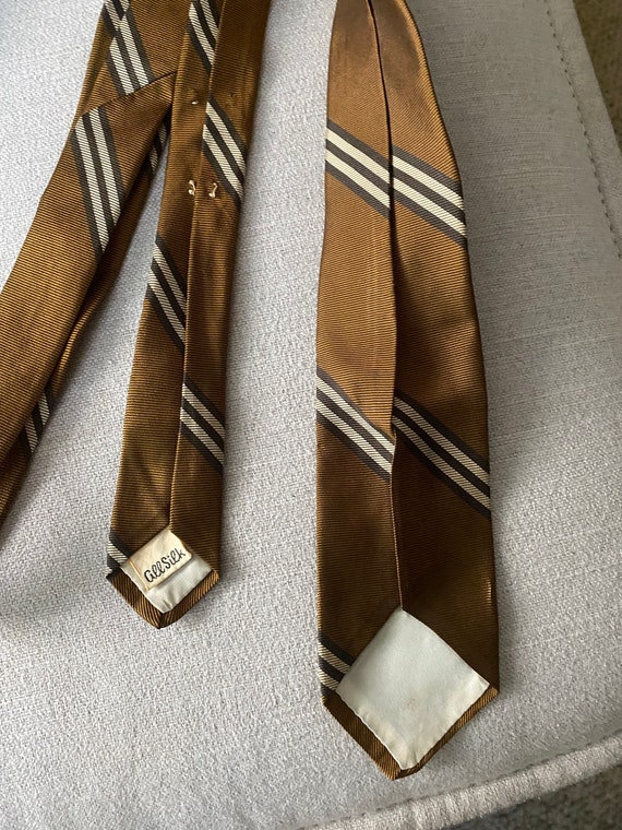 Vintage 1970's Lot OF 3 Neckties With Funky Patte… - image 7