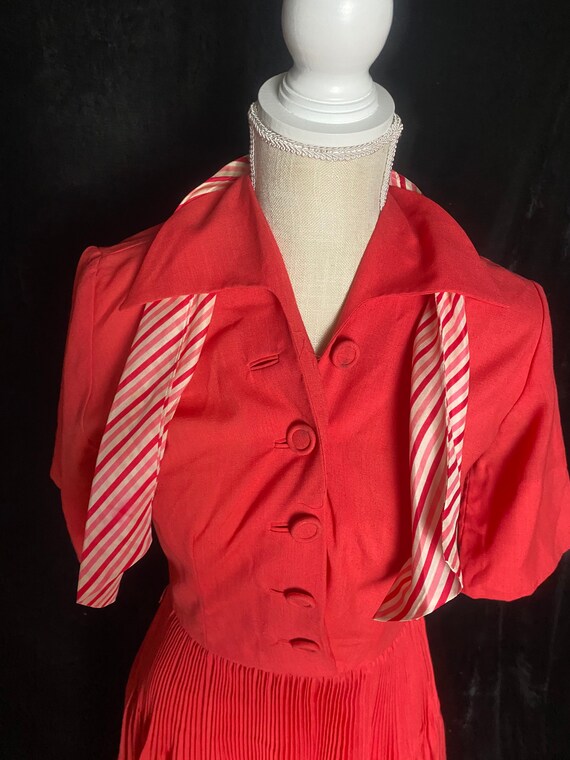 Vintage 1950’s deep coral pink red Carole King or… - image 2