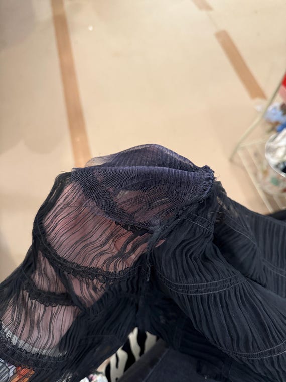 Vintage 1930’s 40’s sheer black gown, dress size … - image 11