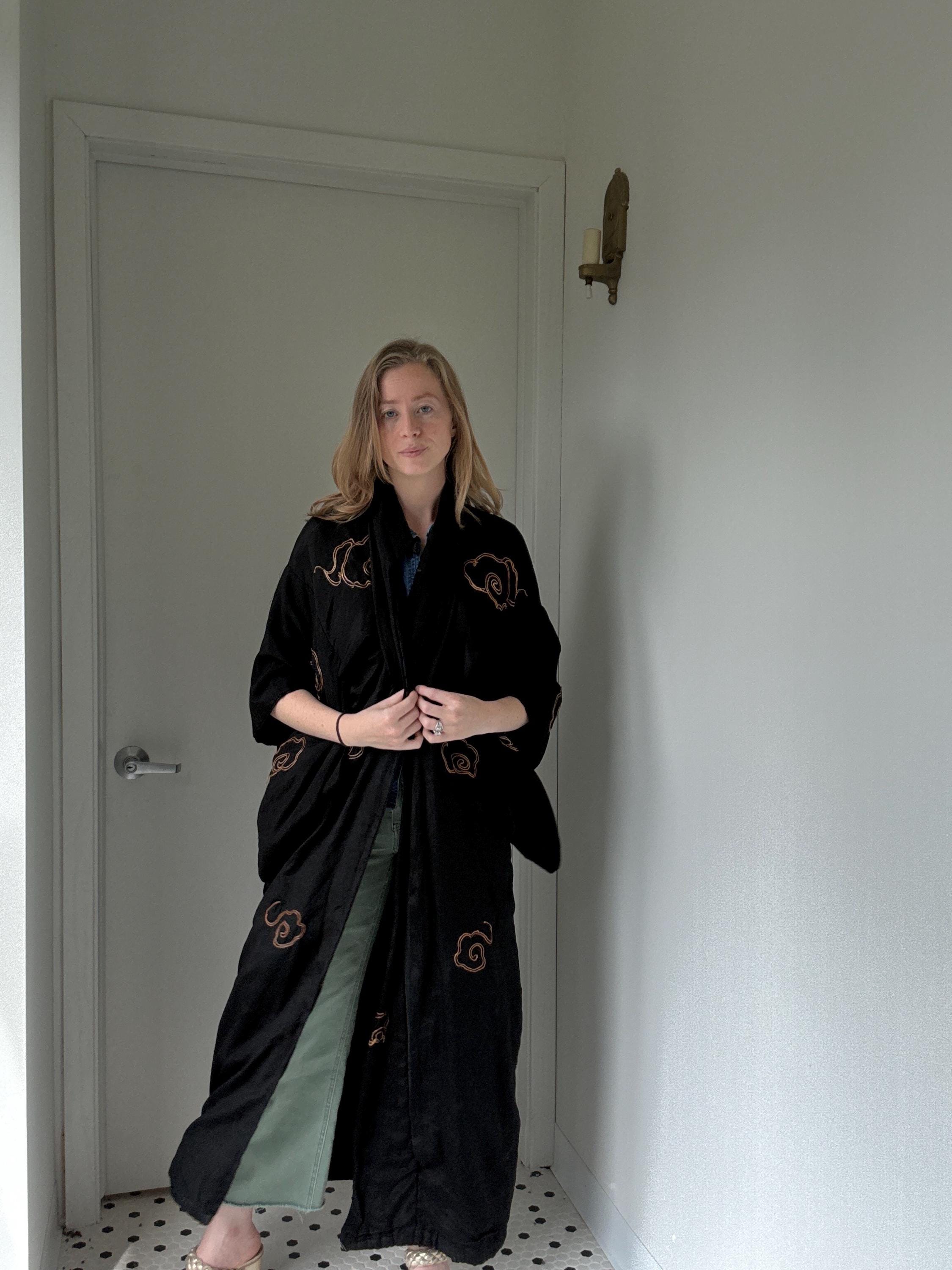 ガウンコート Vintage Silk embroidered gown Women's Green Velvet Embroidered Robe with Fur Cuffs | Vintage