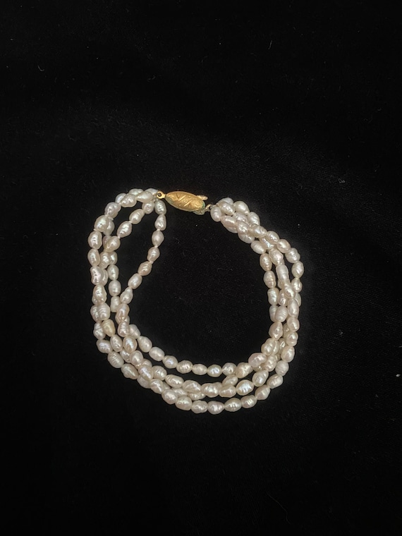 Vintage 1950’s four strand fresh water pear bracel