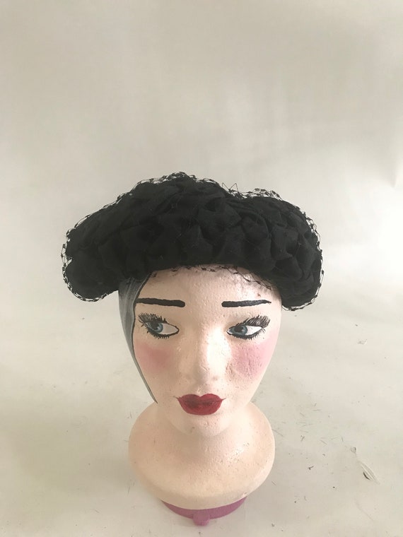 Vintage 1950s black hat with gathered detail and n