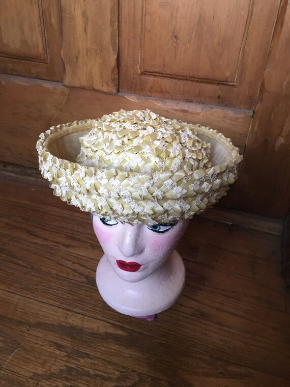 Vintage 1960 Tall Beige Yellow Woven Straw Hat - image 2