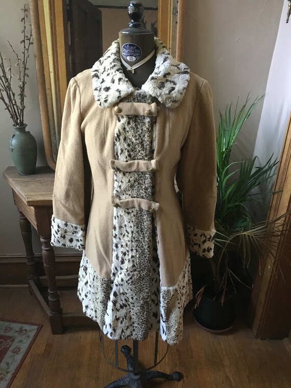 Vintage 1960's 1970's Tan Coat with Spotted Fur T… - image 1