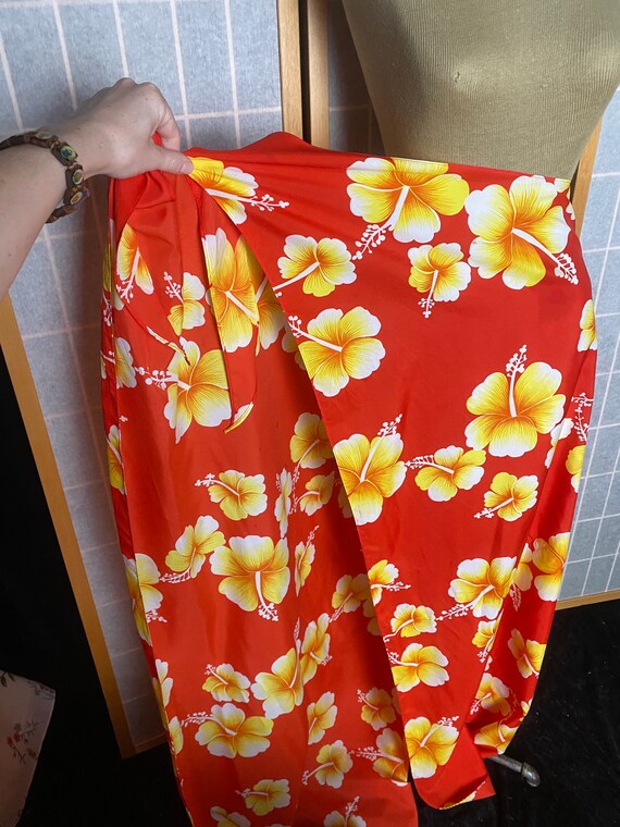 Vintage 1980’s bright orange hawaiian flower swim… - image 5