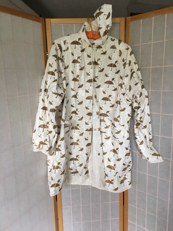 Vintage 1970's White and Gold Umbrella RainCoat, r