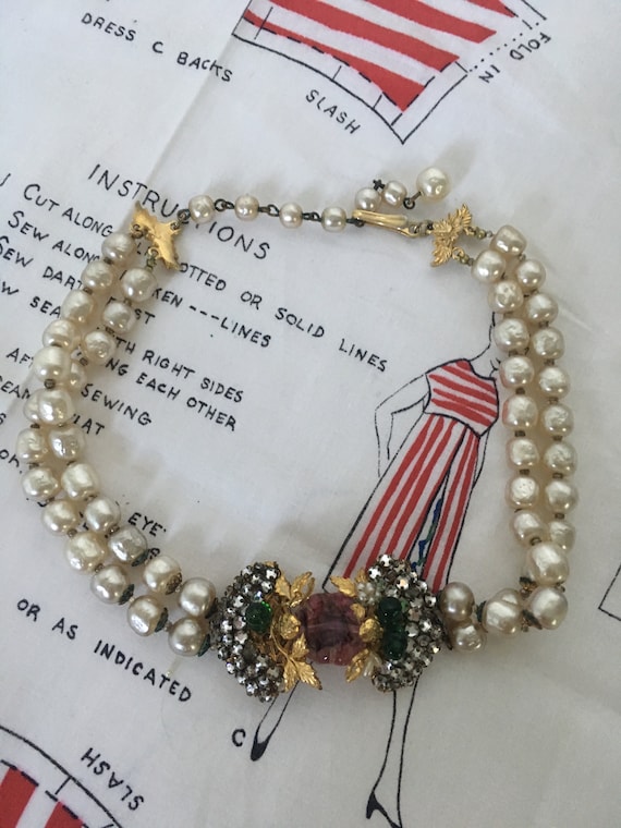 Vintage 1960's Off White Two Strand Pearl Bead Wi… - image 1