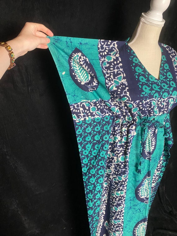 Vintage 1990’s aqua blue and white batik kaftan d… - image 4