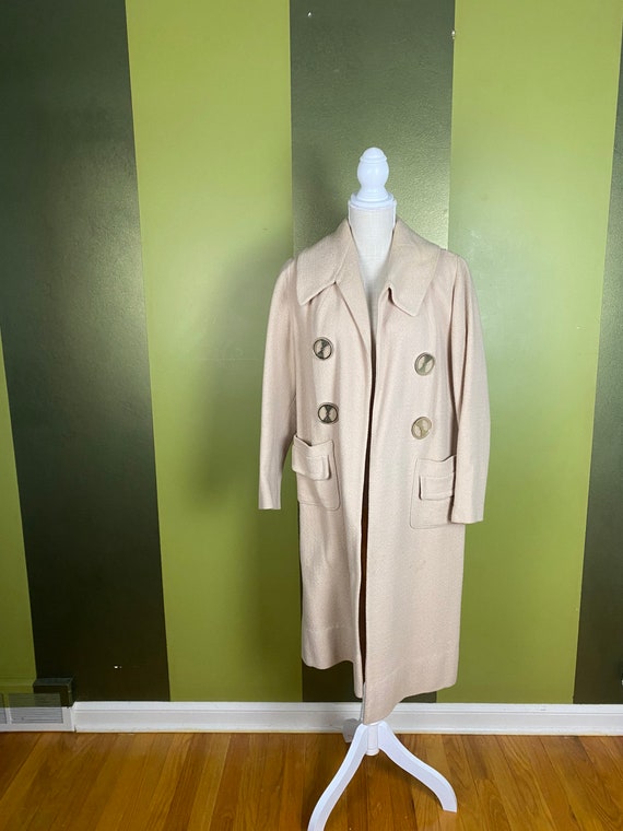 Vintage 1960’s beige tan wool coat, size medium l… - image 1