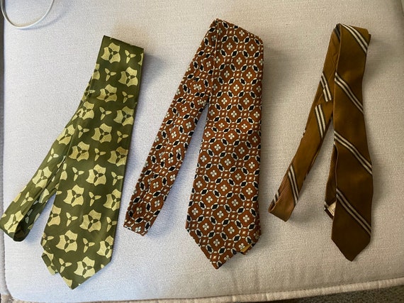 Vintage 1970's Lot OF 3 Neckties With Funky Patte… - image 1