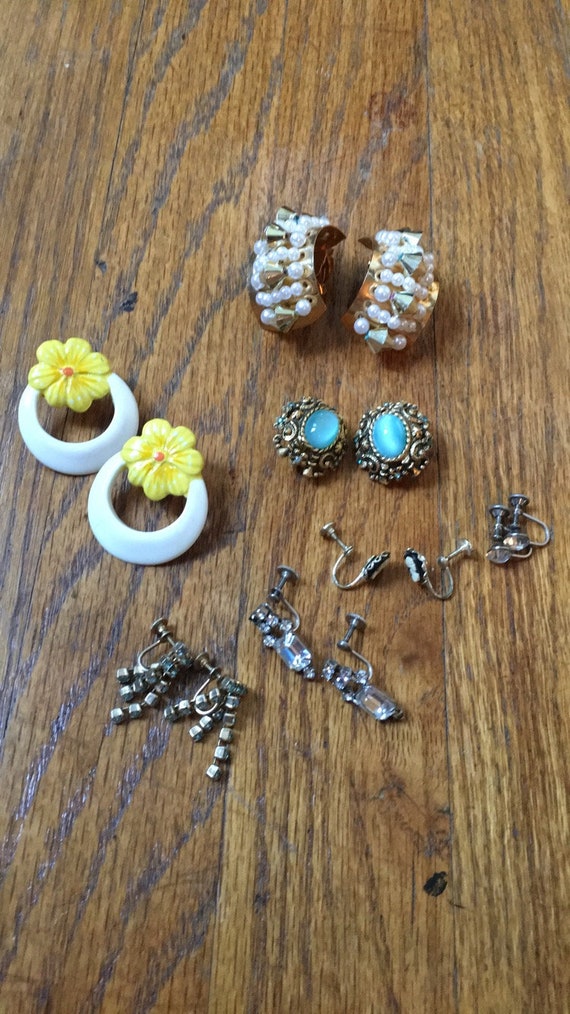Vintage Lot of Clip On and Pierced Earrings