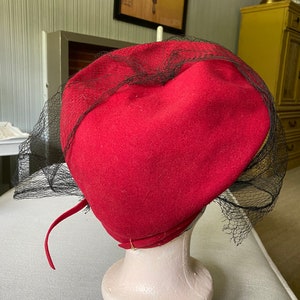 Vintage Antique Red Tall Full Hat With Veil, Halo hat image 5