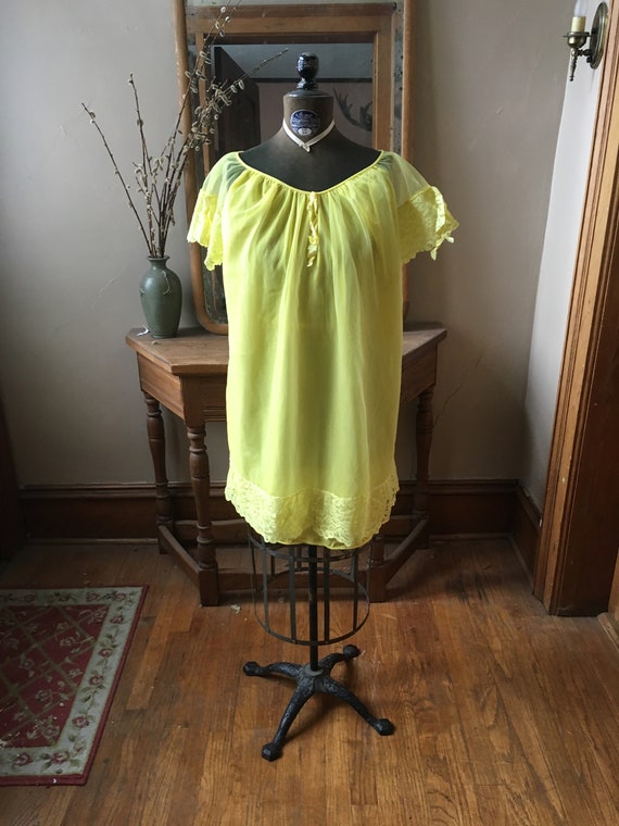 Vintage Yellow Nightie Pajama Dress, Size medium l