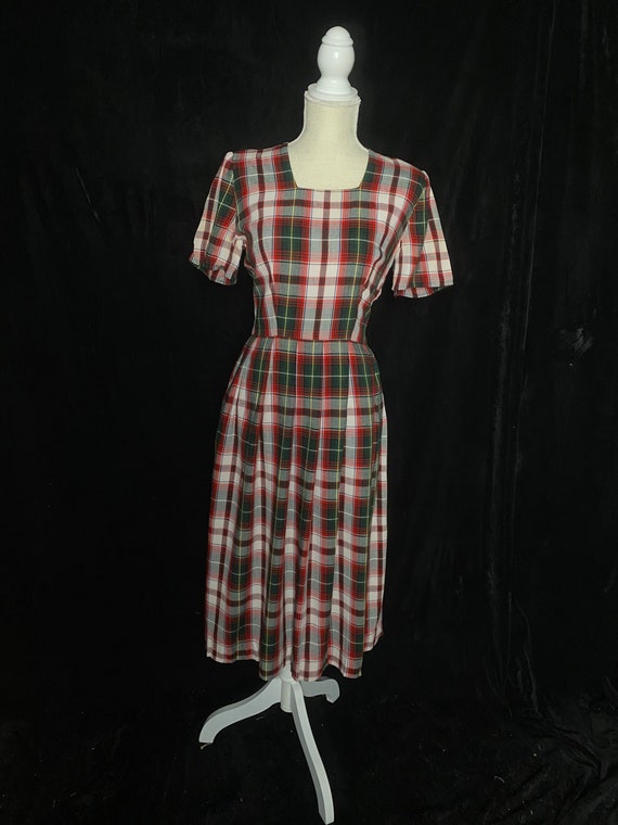 Vintage 1950’s red, white and green plaid Christm… - image 2