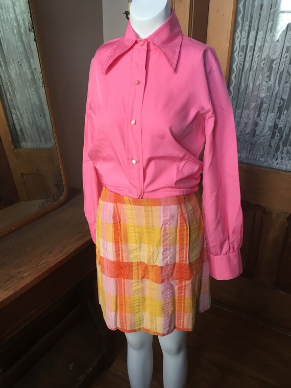 Vintage 1970's Pink, Yellow, and Orange Three Pie… - image 6