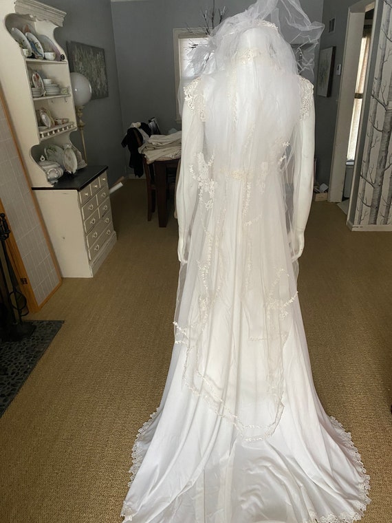 Vintage 1980’s white slinky wedding dress, size x… - image 6
